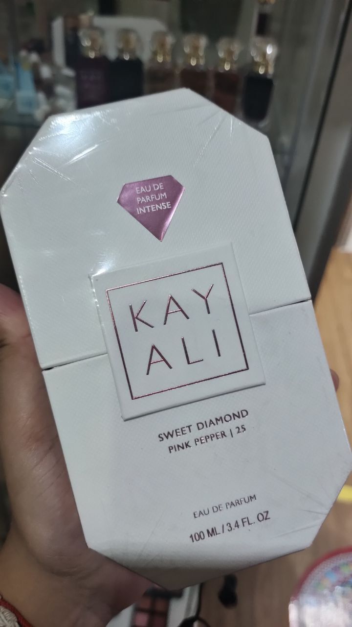 100ml Kayali Sweet Diamond Pink Pepper