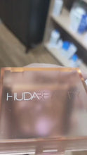 Load and play video in Gallery viewer, Huda Beauty Blush. Shade:brilliant
